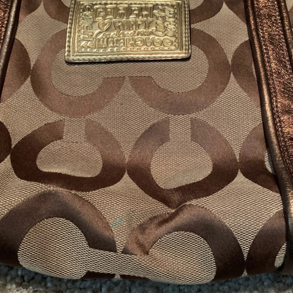 Brown Coach Poppy purse - Picture 4 of 9